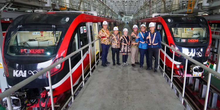 Komisaris KAI Tinjau LRT Jabodebek, Dorong Penguatan Tata Kelola dan Keandalan Layanan Publik