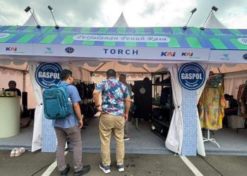 KAI Daop 2 Bandung Semarakkan Imlek 2026 dengan Dekorasi Meriah dan Atraksi Barongsai, Layani Puluhan Ribu Penumpang Selama Long Weekend