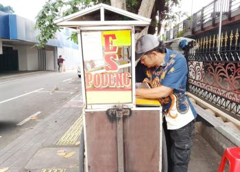 Pedagang UMKM di Sekitar BRI Region 6/Jakarta 1 Rasakan Manfaat dan Keuntungan Transaksi Menggunakan QRIS BRI